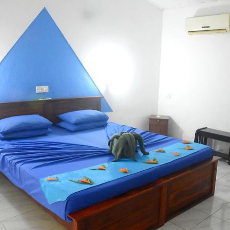 Aqua Pearl Bolgoda Lake Hotel Panadura Exterior photo