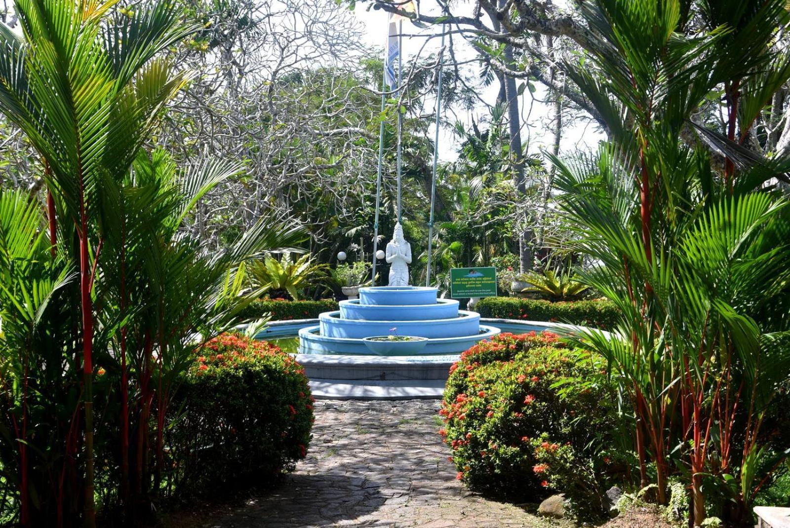 Aqua Pearl Bolgoda Lake Hotel Panadura Exterior photo