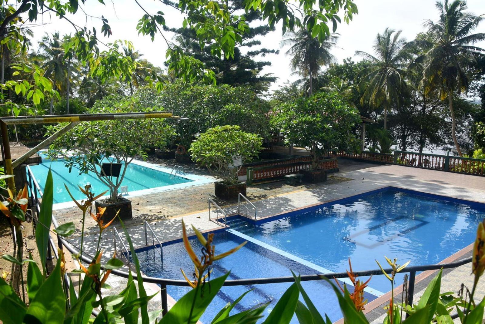 Aqua Pearl Bolgoda Lake Hotel Panadura Exterior photo
